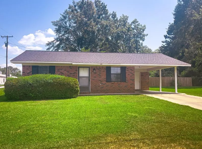 216 E. Stovall, Calhoun City, MS 38916