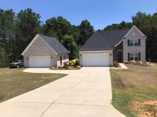 152 Lakes Drive S, Oxford, MS 38655