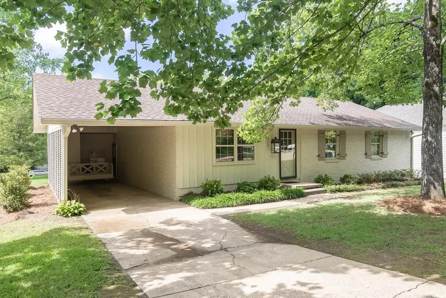 1112 Grant Circle, Oxford, MS 38655