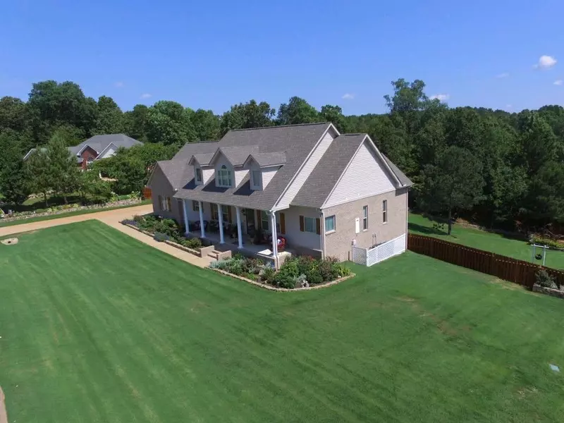 205 Spring Lake Cove, Oxford, MS 38655