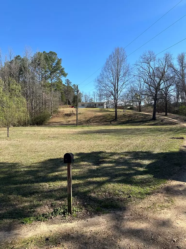 Water Valley, MS 38965,862 CR 225