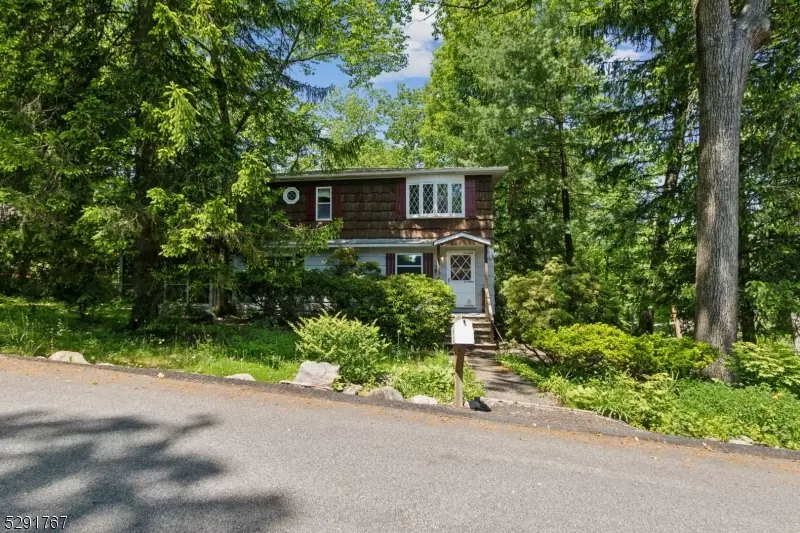 Kinnelon Boro, NJ 07405,26 Cliff Trl