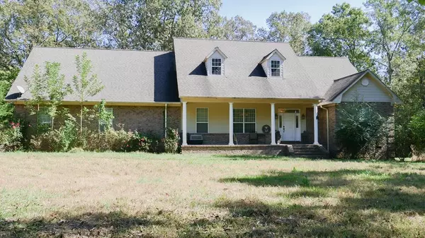 Calhoun City, MS 38916,92 CR 302