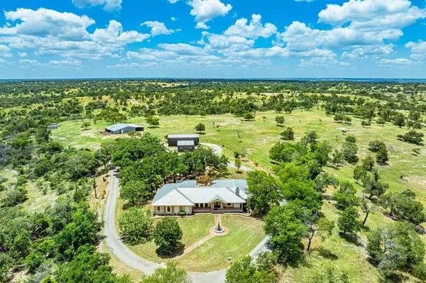 7158 S US Hwy 87, Fredericksburg, TX 78624