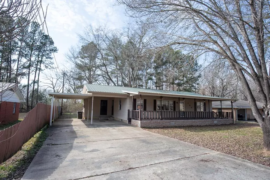 109 Moore Drive, Calhoun City, MS 38916