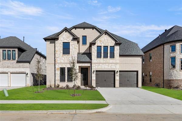 6950 Westlake Drive, Grand Prairie, TX 75054