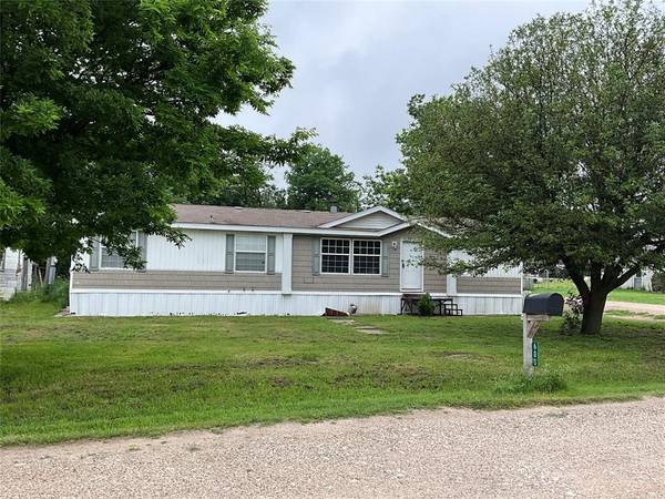 600 White Avenue, Bynum, TX 76631