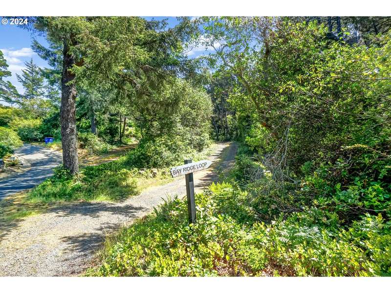 23 BAY RIDGE LOOP, Gleneden Beach, OR 97388