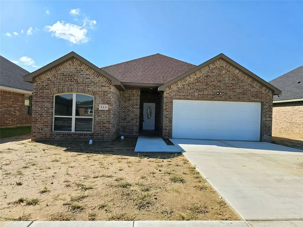 Corsicana, TX 75110,111 Randal Row