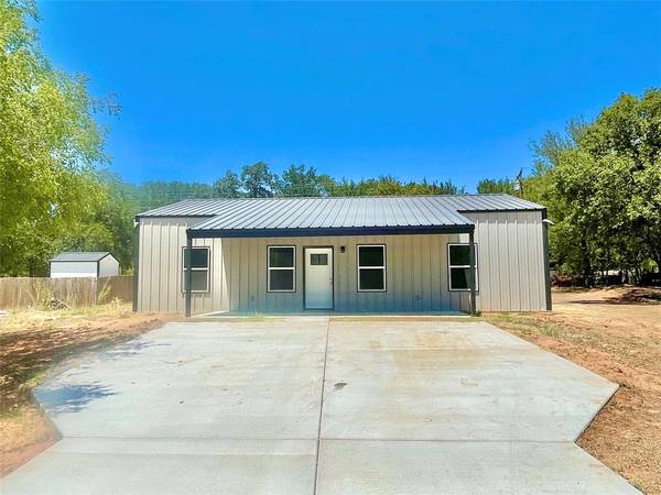 Granbury, TX 76049,216 Atwood Road