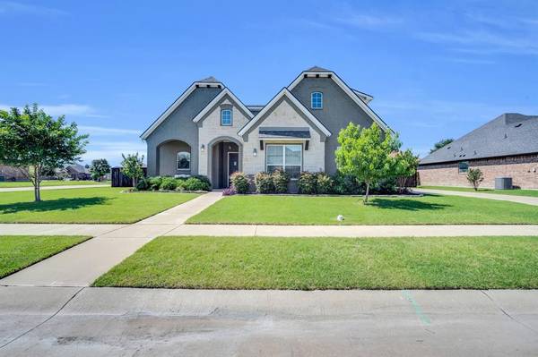 100 Peyton Place, Waxahachie, TX 75165