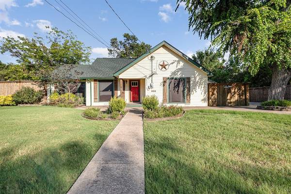 608 Cedar Street, Forney, TX 75126