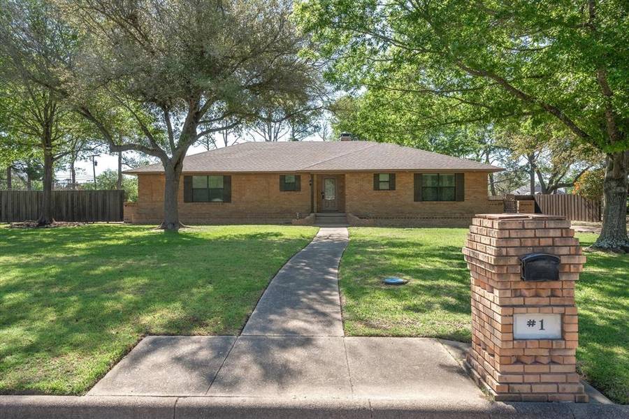 1 Haynes Circle, Terrell, TX 75160