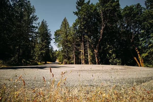 Lt 10 Sitka Grove, Gabriola Island, BC V0R 1X1