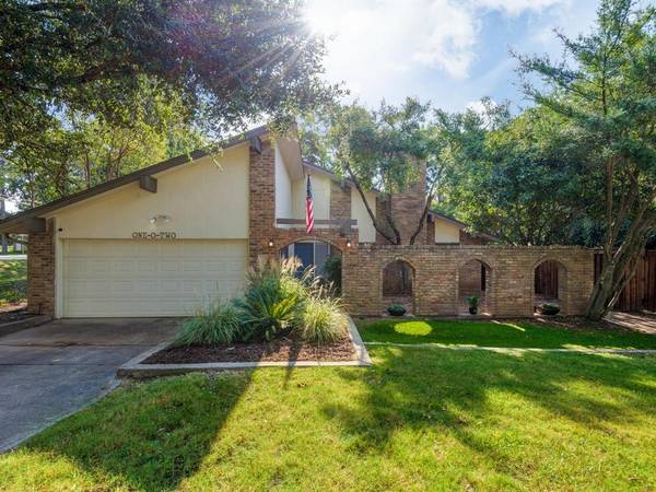 102 Bluebonnet Drive, Highland Village, TX 75077