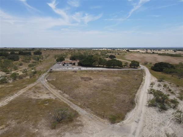 100 County Road 218, Comanche, TX 76442