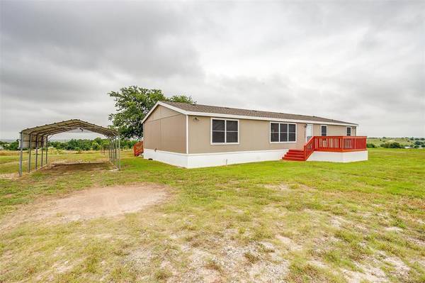 5520 Texas Street, Joshua, TX 76058