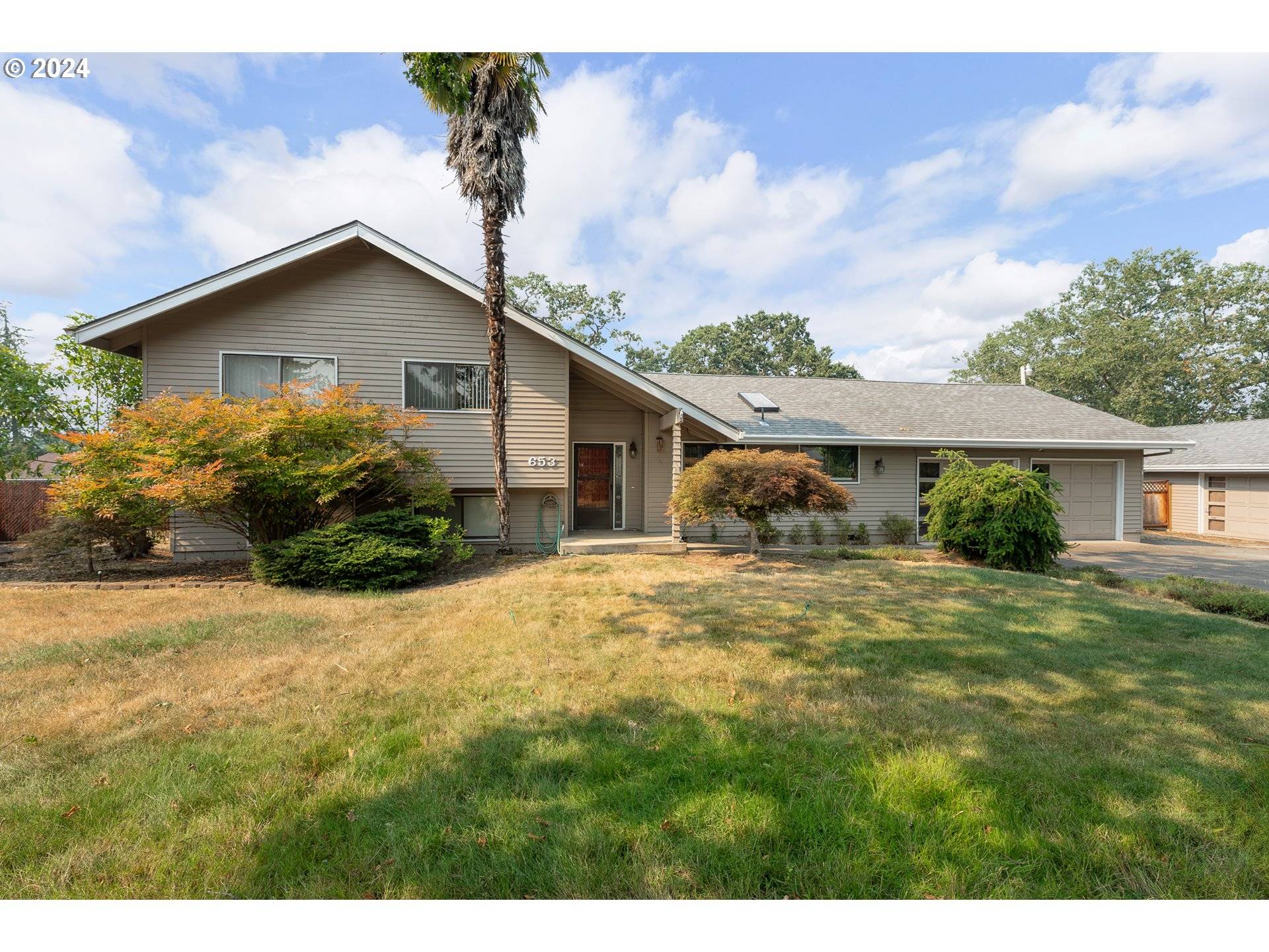 653 THORA CIRCLE DR, Winchester, OR 97495