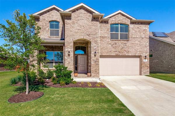 801 Greenford Manor, Fort Worth, TX 76247