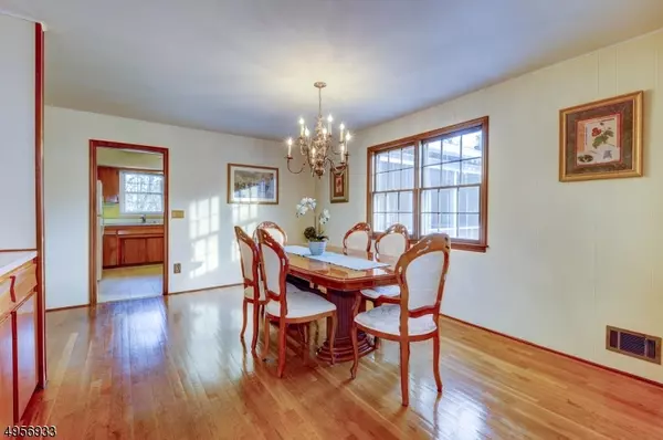 458 STEEPLECHASE LN, Bridgewater Twp., NJ 08807