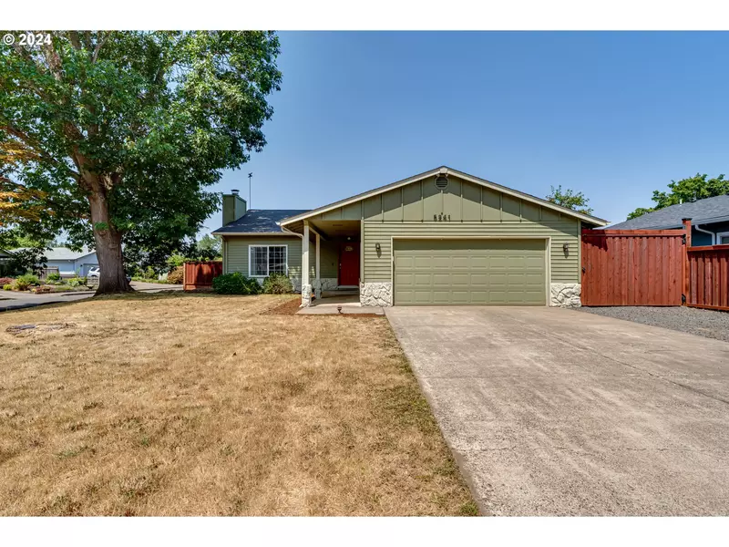 5241 SUGARPINE CIR, Eugene, OR 97402