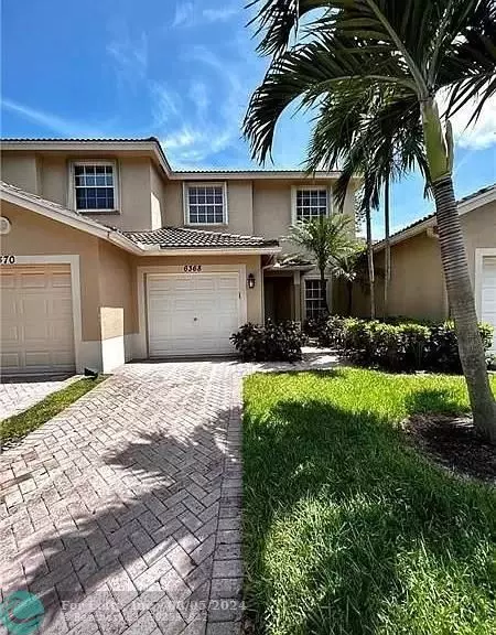 Boynton Beach, FL 33437,6368 Park Lake Cir  #6368