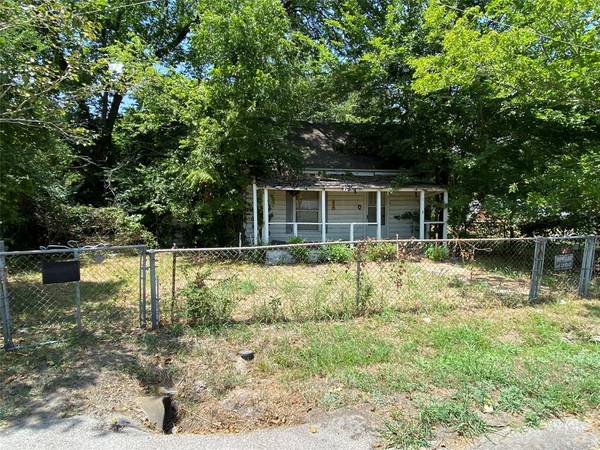 1114 S 29th Street, Corsicana, TX 75110