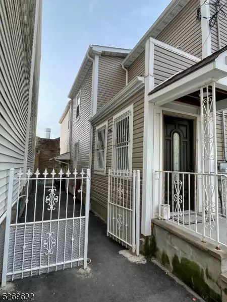 Newark City, NJ 07114,54 Vanderpool St