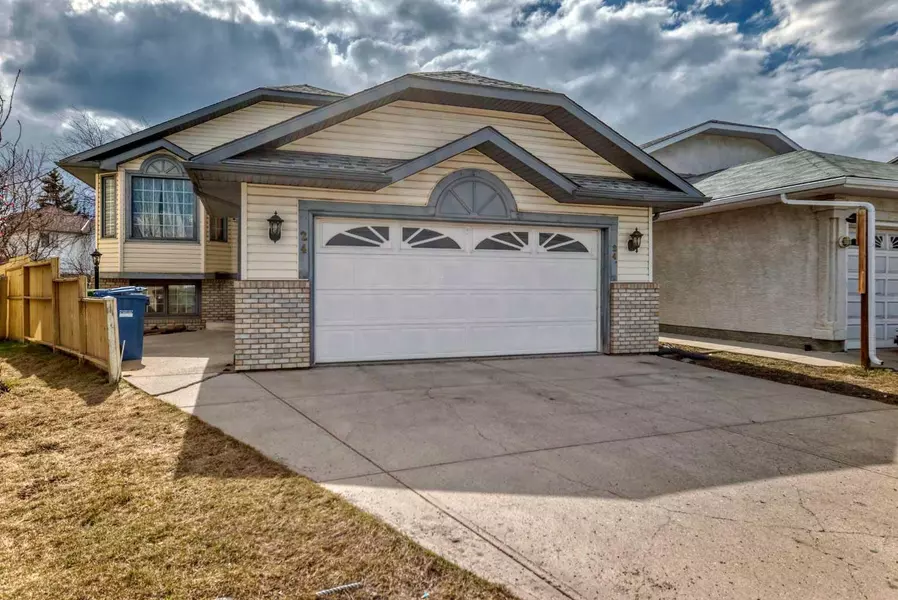 24 Carmel PL NE, Calgary, AB T1Y 6Y4