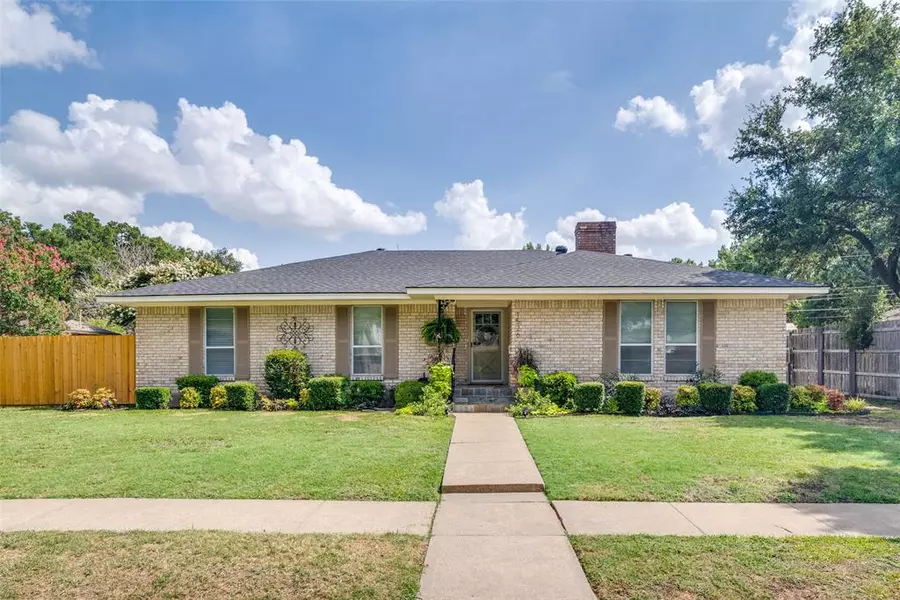 1526 Charleston Drive, Garland, TX 75041