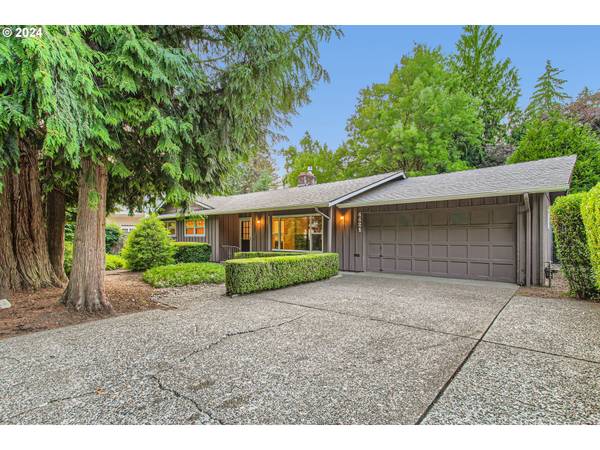 4421 UPPER DR,  Lake Oswego,  OR 97035