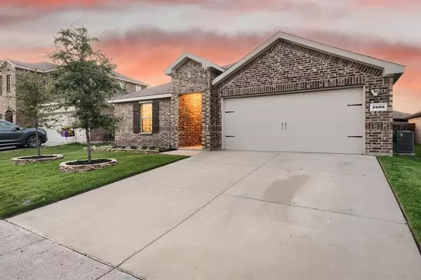 2905 Dunigan Drive,  Royse City,  TX 75189