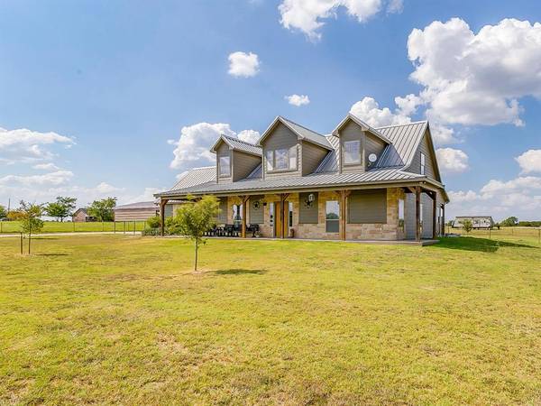 7533 County Road 305, Grandview, TX 76050