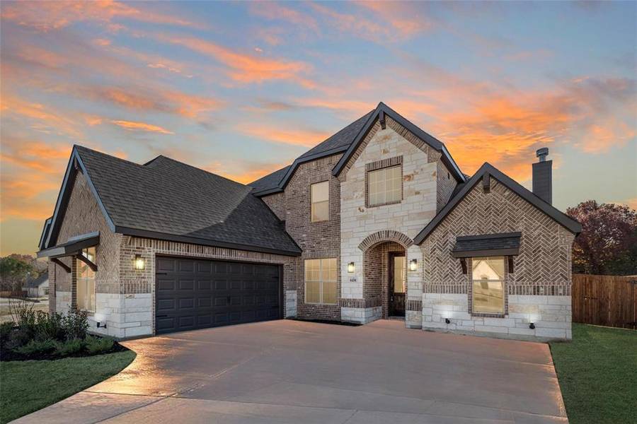 4434 Verbena Street, Midlothian, TX 76065