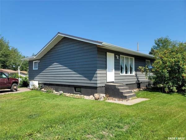 619 Loon CRESCENT, Loon Lake, SK S0M 1L0