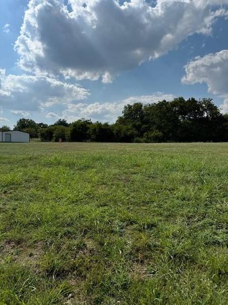 TBD Lot 6 E Columbus Street, West, TX 76691