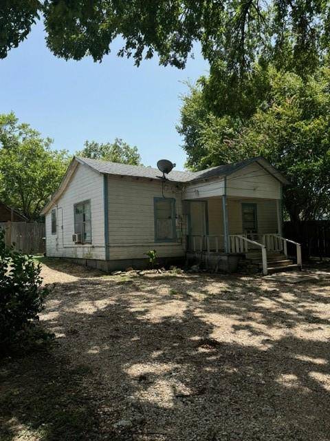 West, TX 76691,406 N Harrison Street