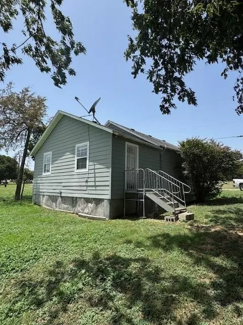 West, TX 76691,302 E Columbus Street