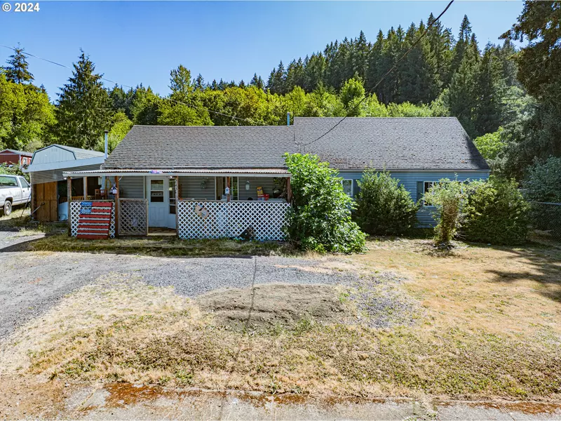 245 18TH AVE, Sweet Home, OR 97386