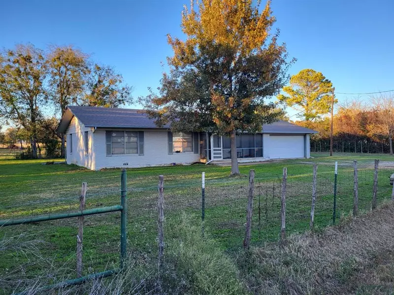 143 County Road 1307, Morgan, TX 76671