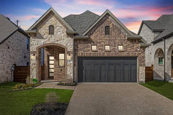 1921 Jade Forest Lane, Mesquite, TX 75181