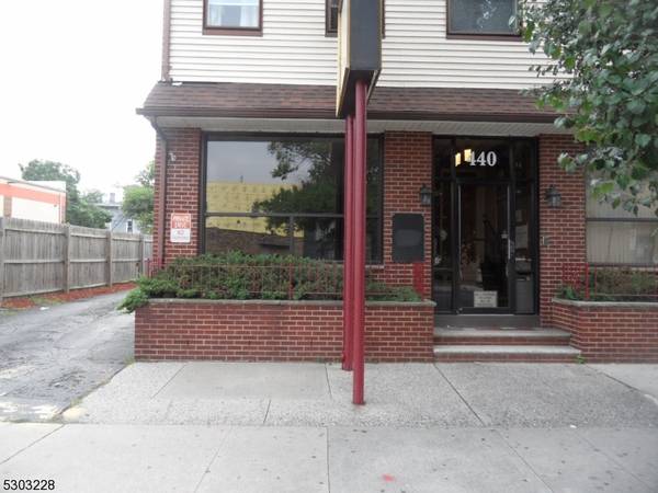 440 N Broad St, Elizabeth City, NJ 07208