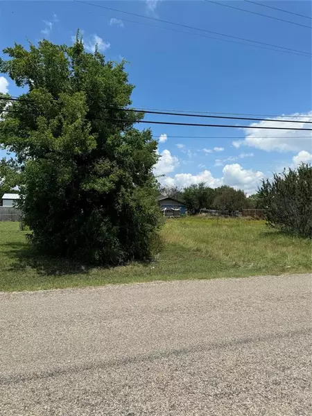 3228 Hilltop Road, Granbury, TX 76048