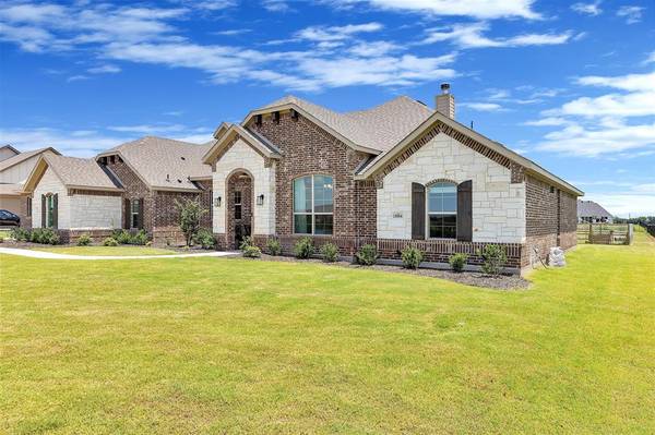 New Fairview, TX 76247,15064 S County Line Road