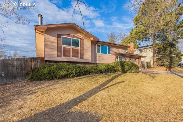 Colorado Springs, CO 80910,1918 Montezuma DR