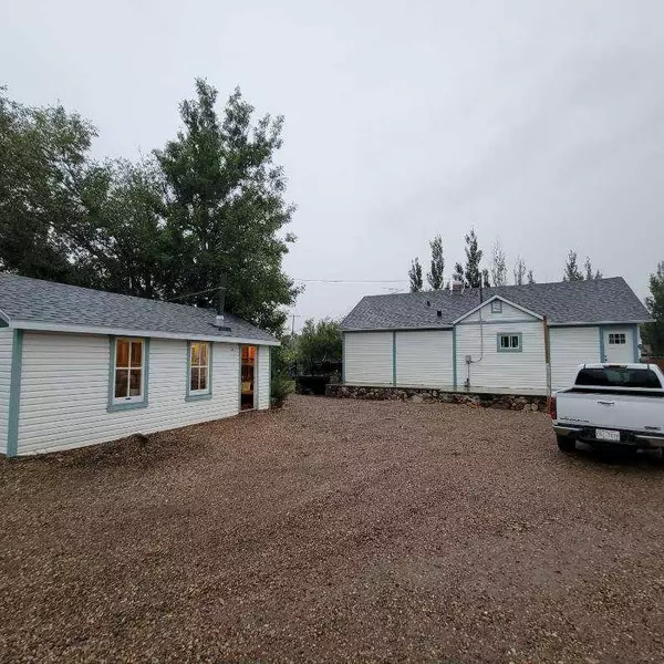 Rolling Hills, AB T0J 2S0,125 2 AVE