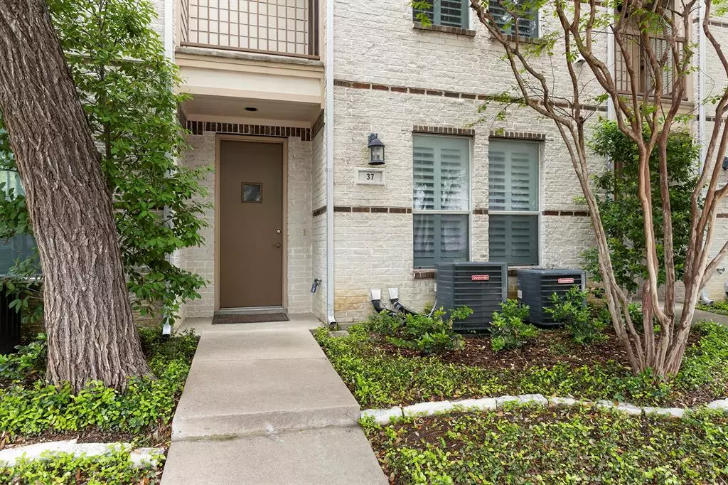 Dallas, TX 75219,4830 Cedar Springs Road #37