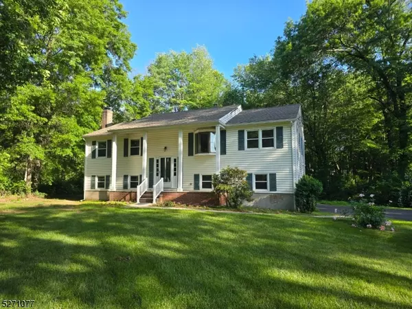 19 Marilyn St, Bernards Twp., NJ 07920