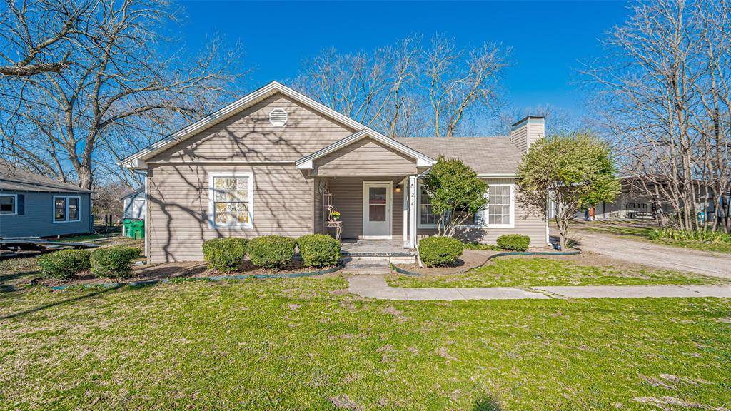 214 Highland Avenue, Dublin, TX 76446