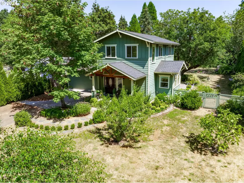 1301 SUNNY DR, Eugene, OR 97404